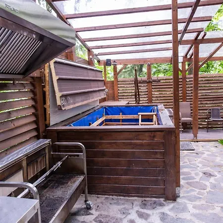 Casadrago , Sauna Si Ciubar Cu Apa Sarata *